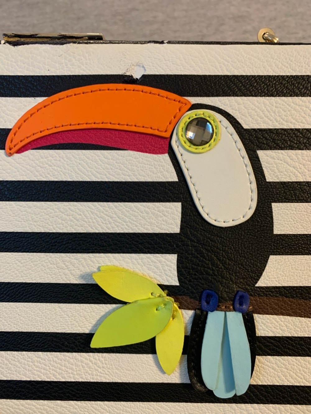 Kate Spade Striped Toucan Montigo Avenue Emmanuel Clutch Crossbody Novelty purse - Picture 3 of 14